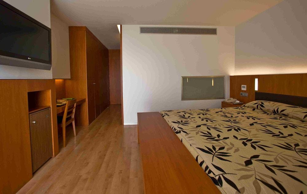 Hotel Lleó Barcelona Buitenkant foto