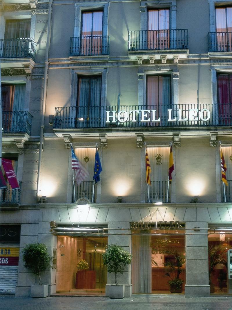 Hotel Lleó Barcelona Buitenkant foto